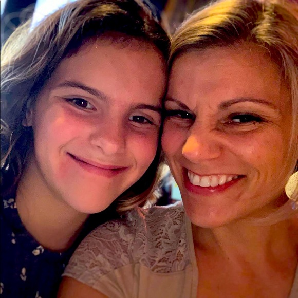 Meet your Posher, Christine - Picture 1 of 1